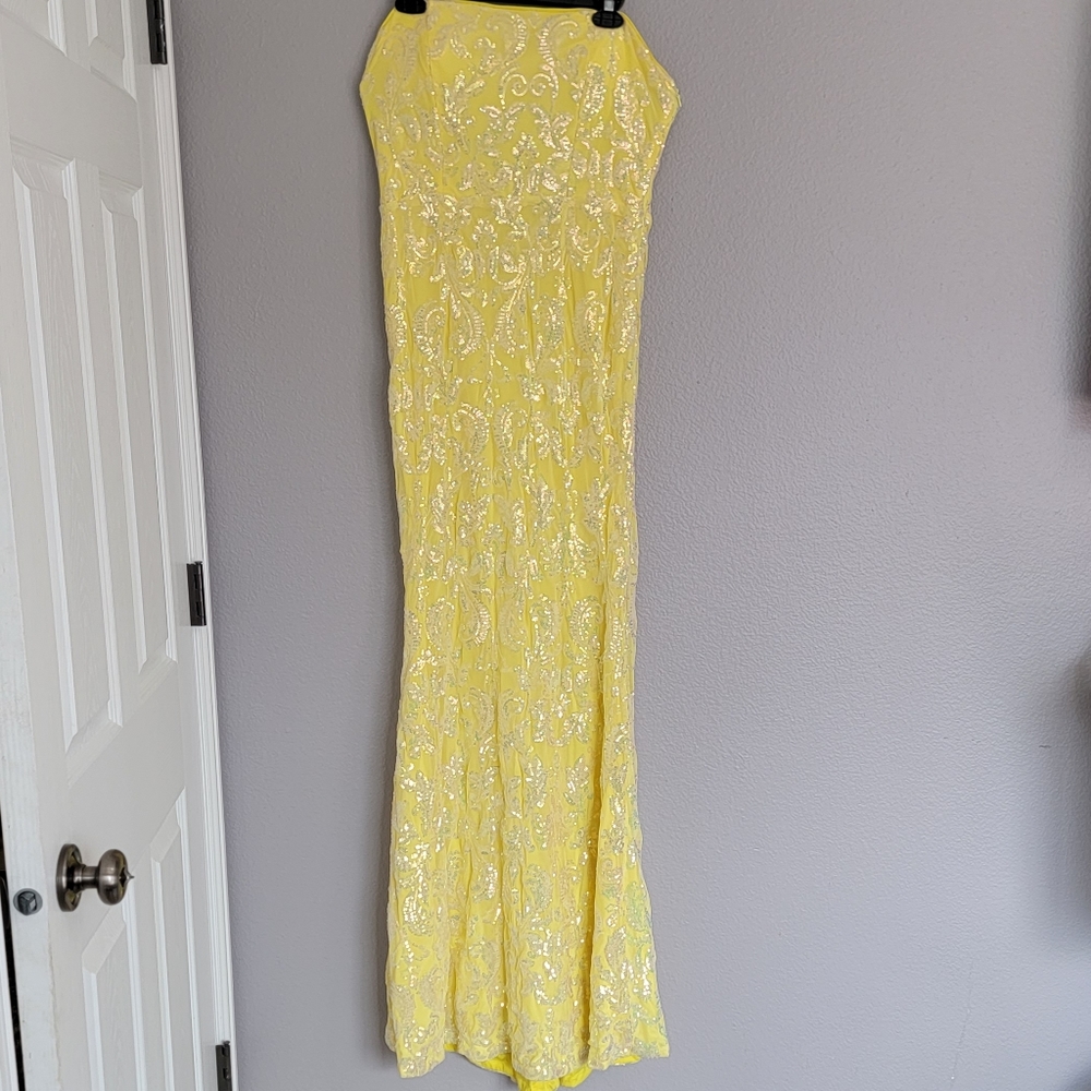 Faeriesty   Yellow  Sequin Mermaid Dress/ XL.